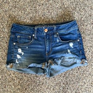Women’s American Eagle Distressed Dark Wash Denim Midi Shorts Size 6